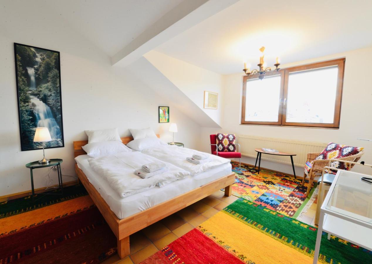 Charming Attic Apartment Near Messe Wien And Center Exterior photo