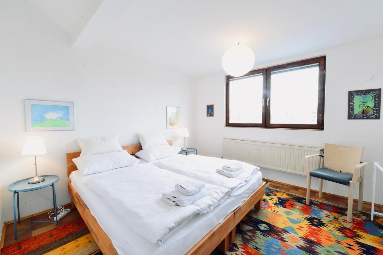 Charming Attic Apartment Near Messe Wien And Center Exterior photo
